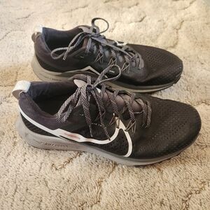 Nike React Pegasus Trail 4 Black Gray Men's Size 9.5 Hiking Running